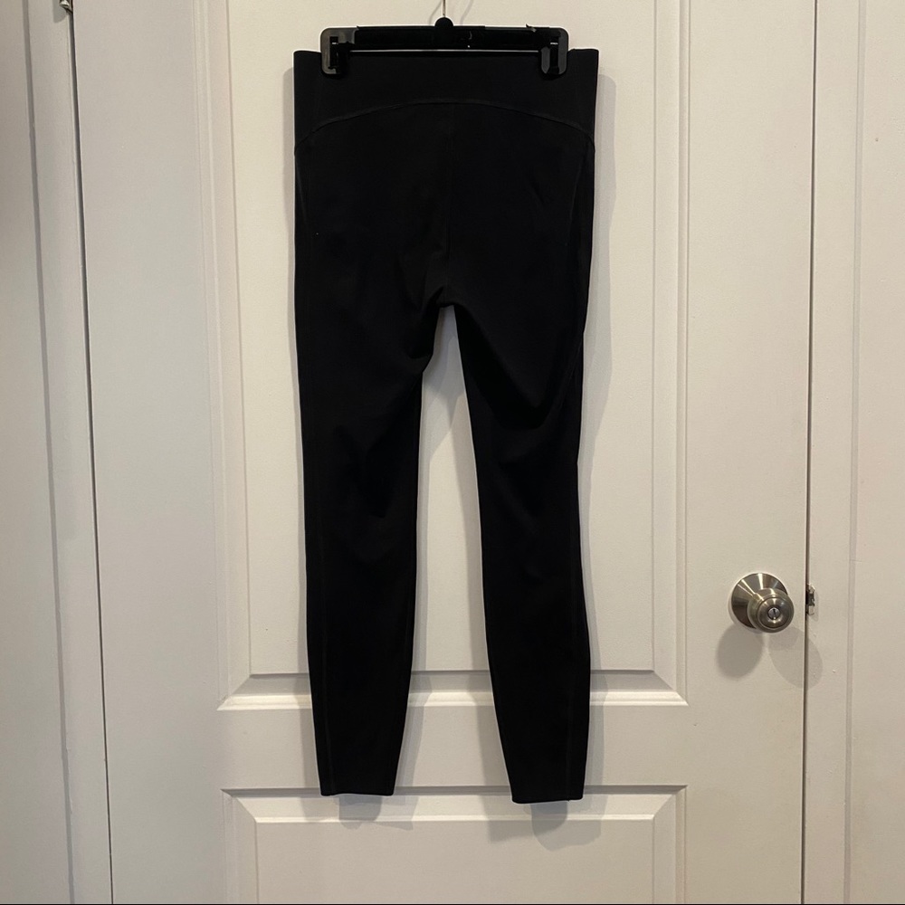 SPANX Every.Wear Active Icon Leggings - Picture 6 of 6